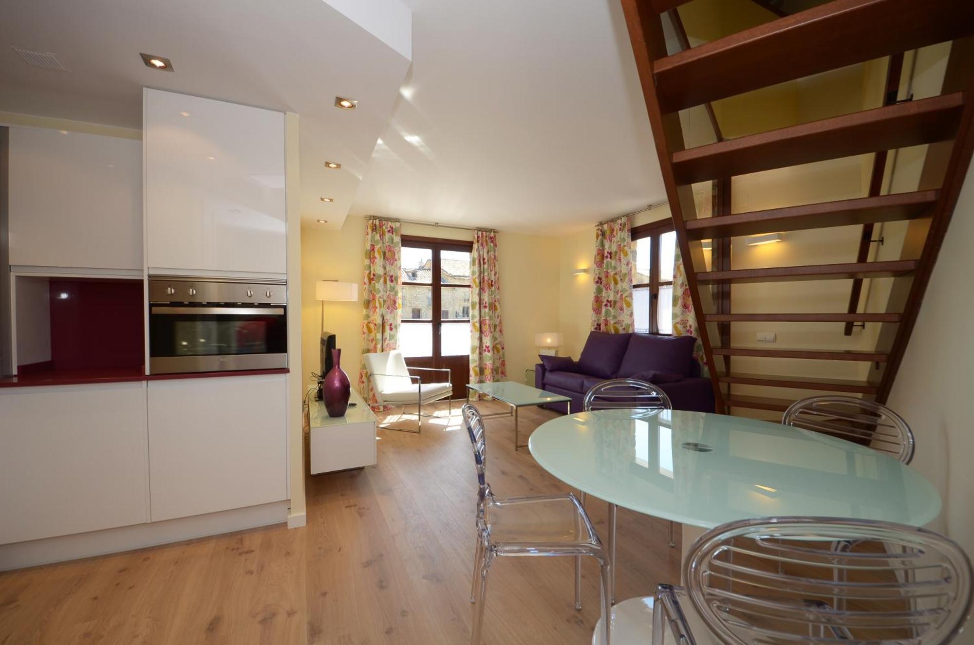 Apartamentos El Palacete De Aínsa Exteriör bild