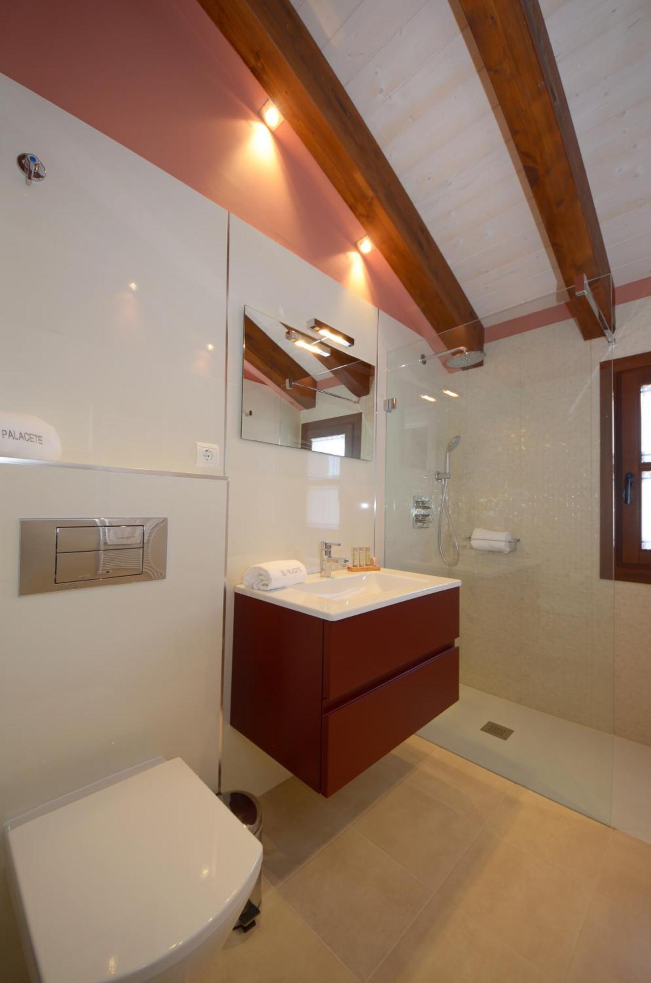 Apartamentos El Palacete De Aínsa Exteriör bild