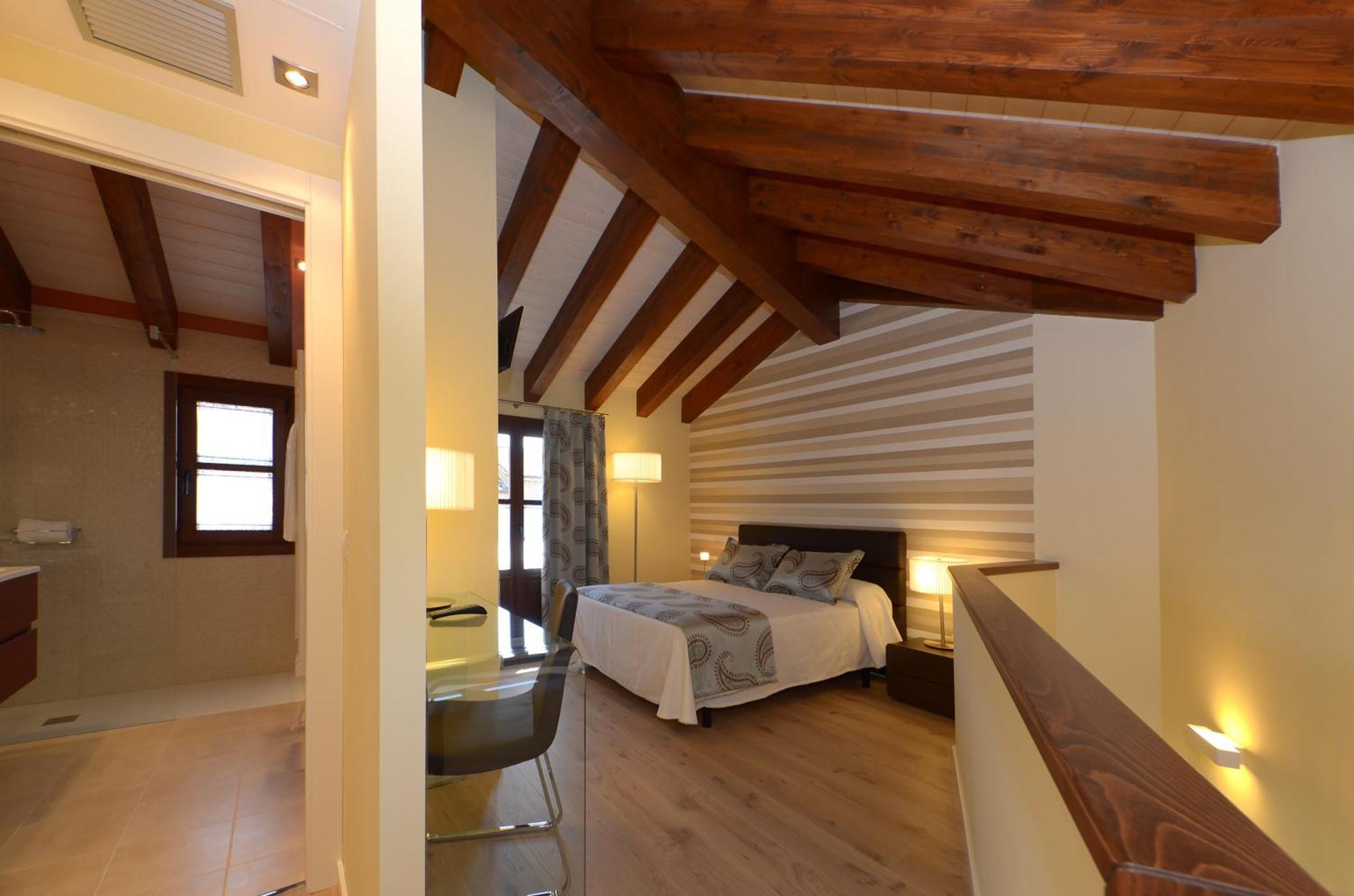 Apartamentos El Palacete De Aínsa Exteriör bild